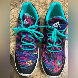 NWOT Adidas sneakers